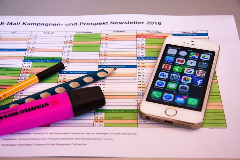 How to Declutter Your Digital Life for Better Focus and Productivity